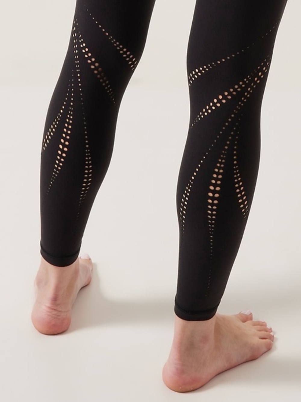 Athleta Elation 7/8 Lasercut Leggings XL